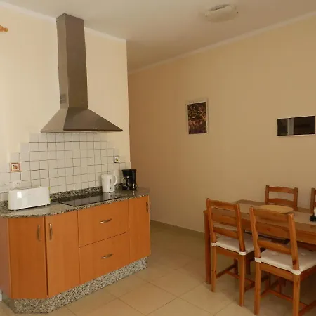 Trotamundos Gc Familias Y Adultos Responsables Casa de Férias Tablero